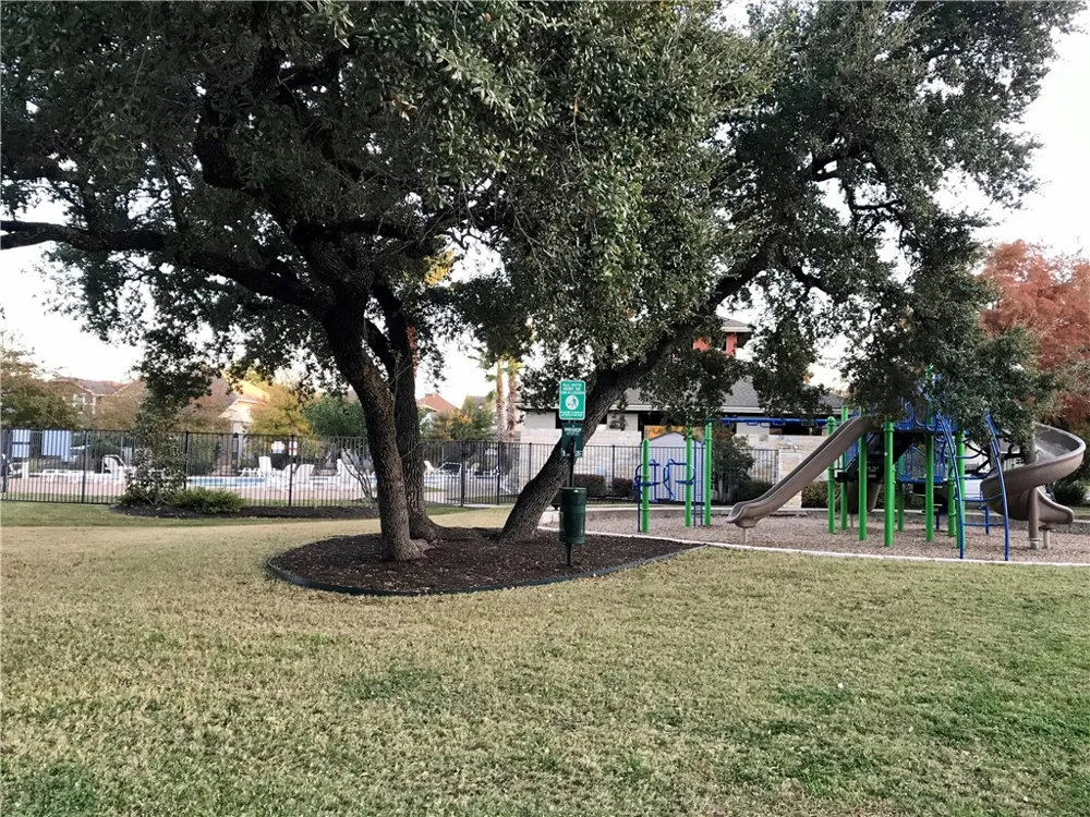 13609 Pine Warbler Drive Austin, TX 78729