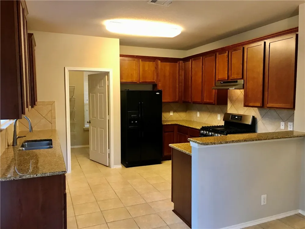 13609 Pine Warbler Drive Austin, TX 78729
