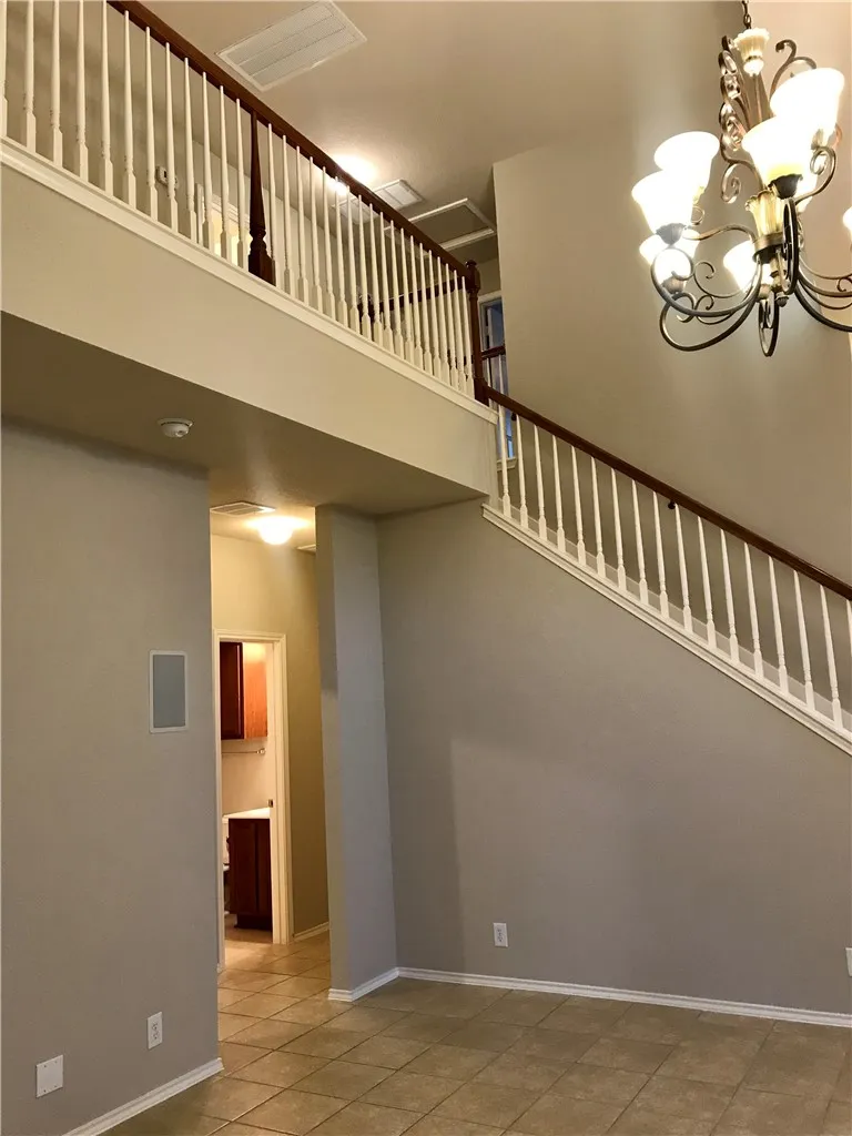 13609 Pine Warbler Drive Austin, TX 78729