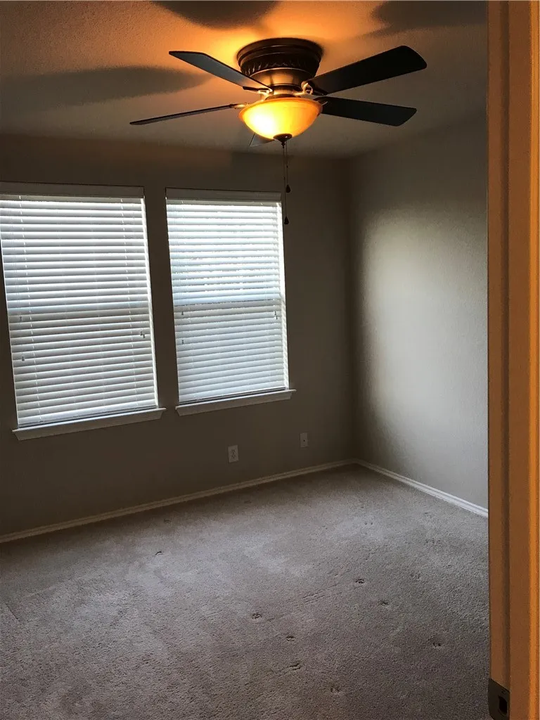 13609 Pine Warbler Drive Austin, TX 78729