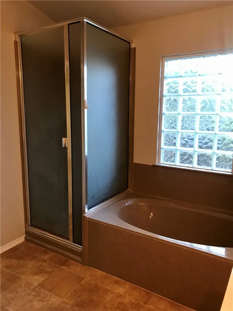 13609 Pine Warbler Drive Austin, TX 78729