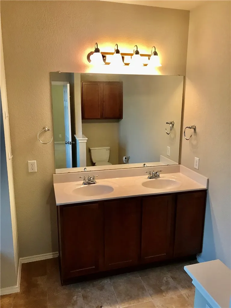 13609 Pine Warbler Drive Austin, TX 78729