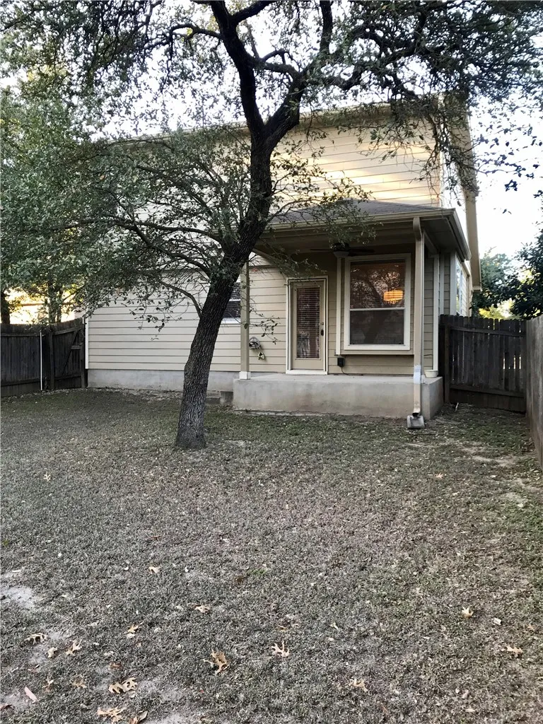13609 Pine Warbler Drive Austin, TX 78729