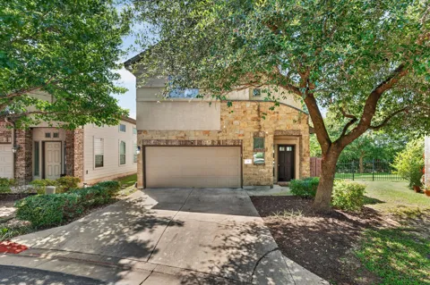 2101 Rivers Edge Way #3