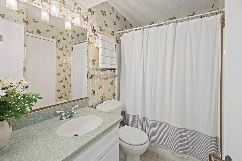 806 Easy Day Cove Austin, TX 78745