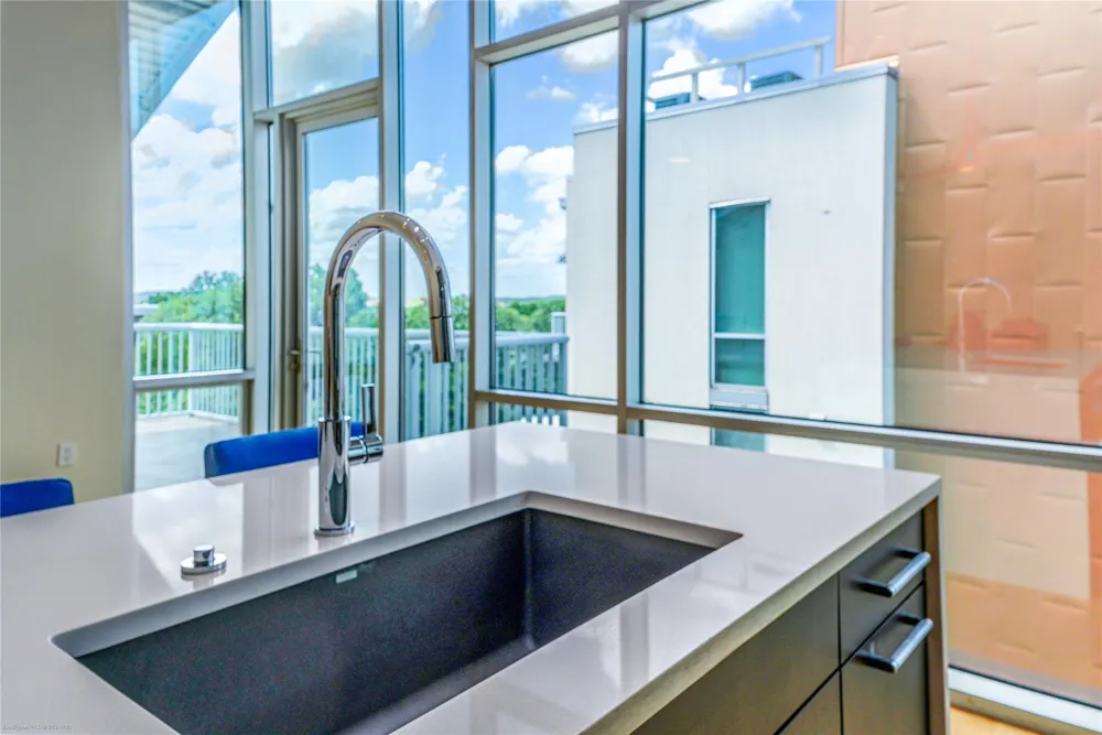 1600 Barton Springs Road #5601 Austin, TX 78704