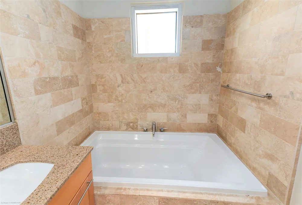 1600 Barton Springs Road #5601 Austin, TX 78704