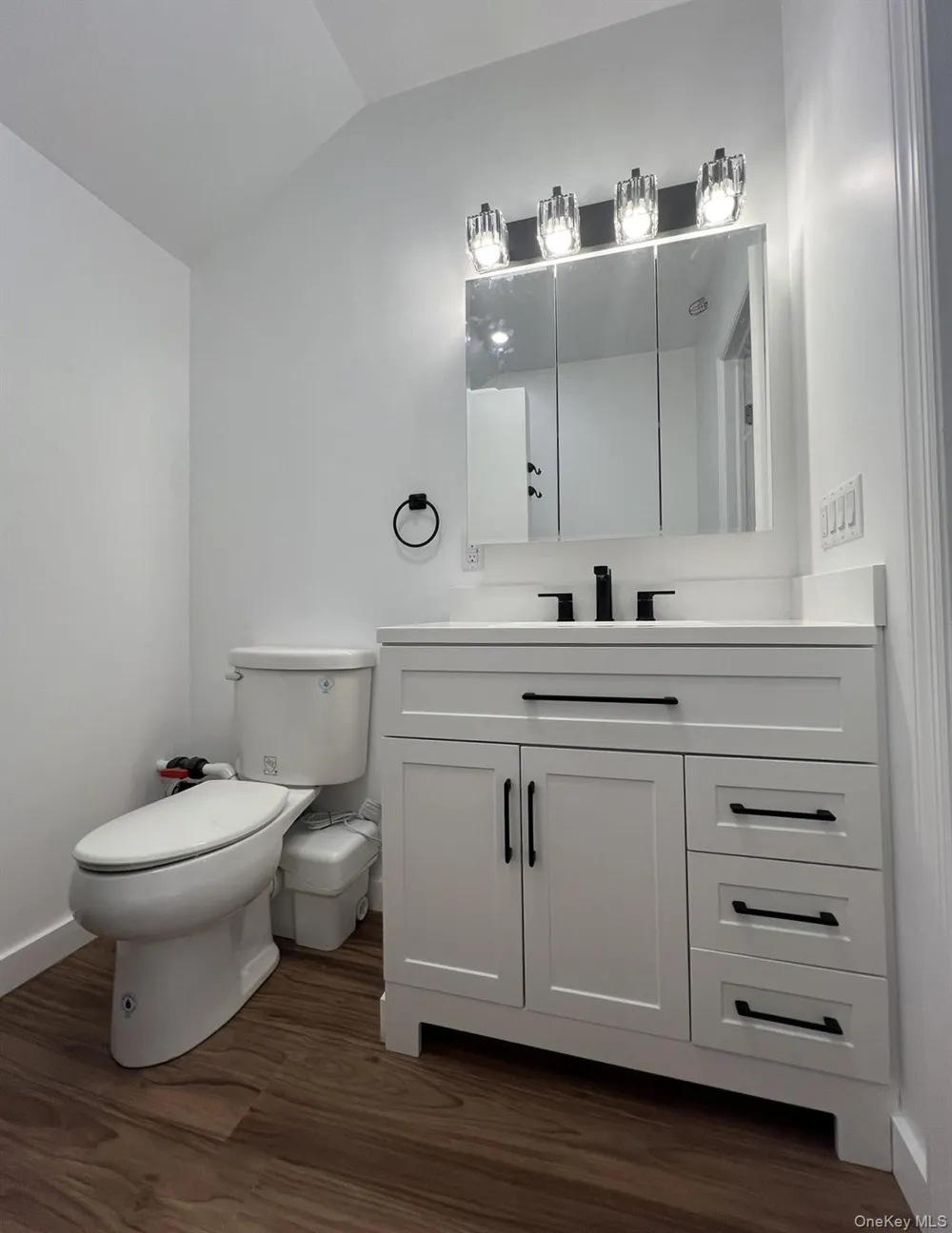 7 1st Street #A-2 Warwick, NY 10990