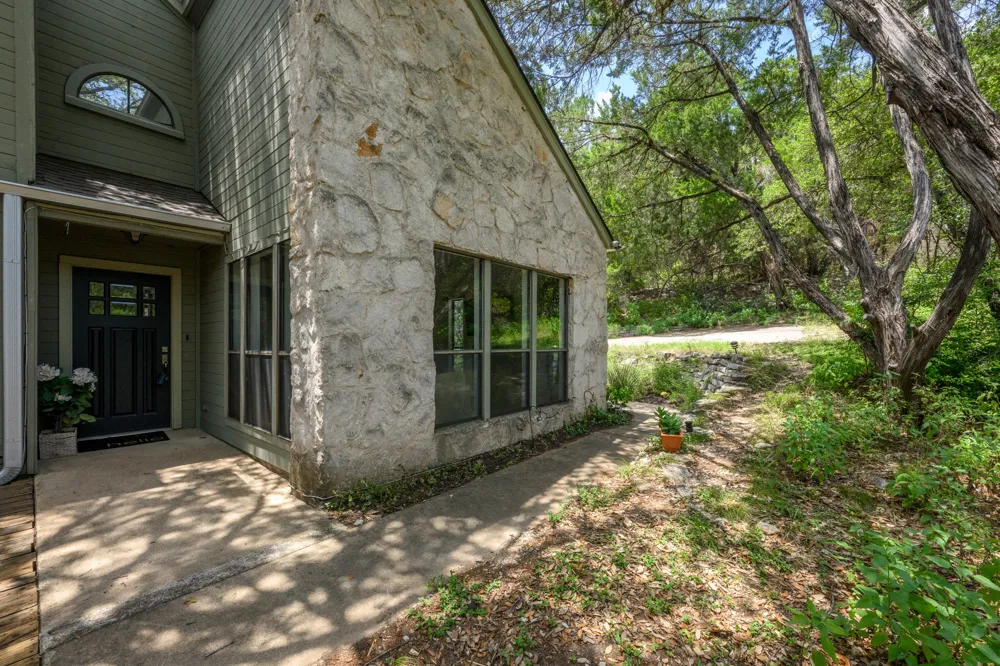 6702 Cat Creek Trail Austin, TX 78731