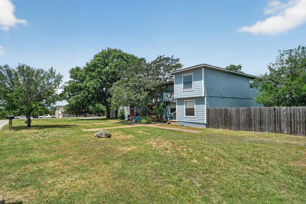20600 Bonanza Street #2 Lago Vista, TX 78645