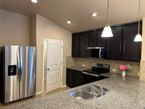 19013 Mangan Way