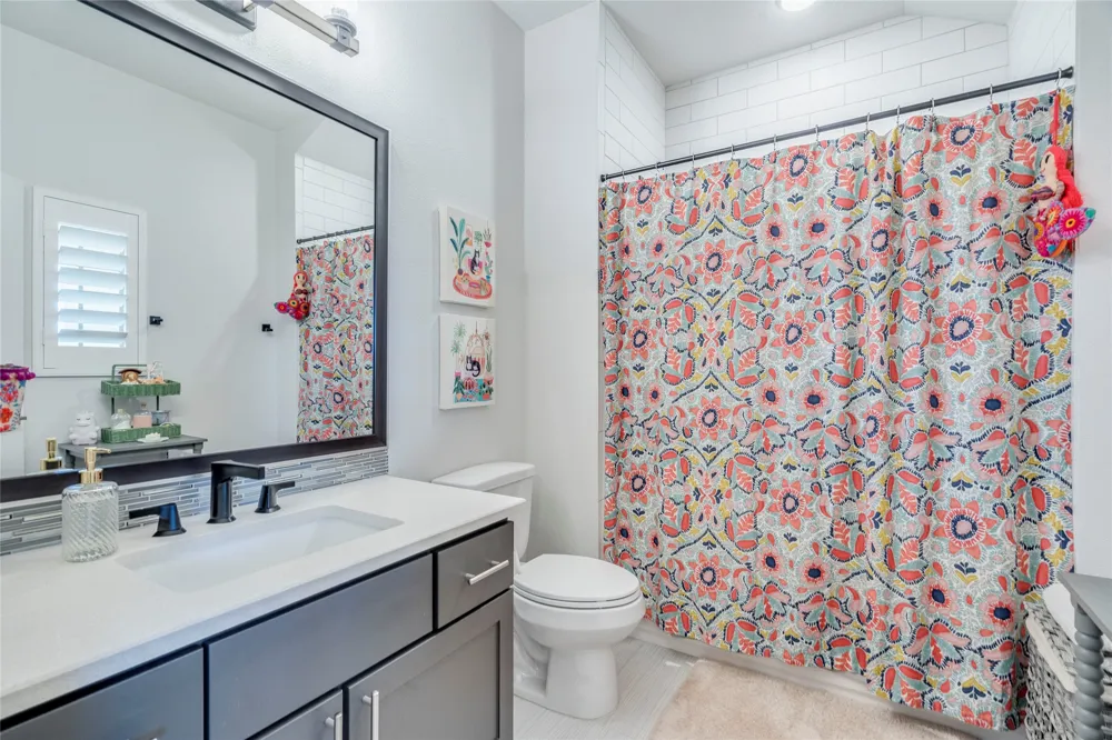 109 Bisset Court Austin, TX 78738