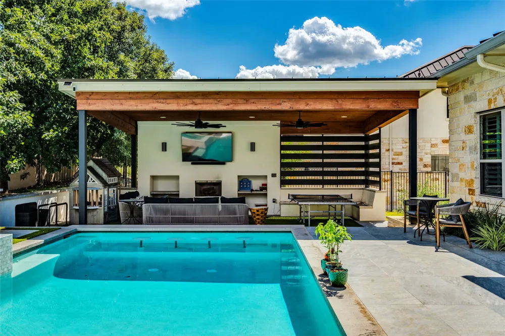 109 Bisset Court Austin, TX 78738