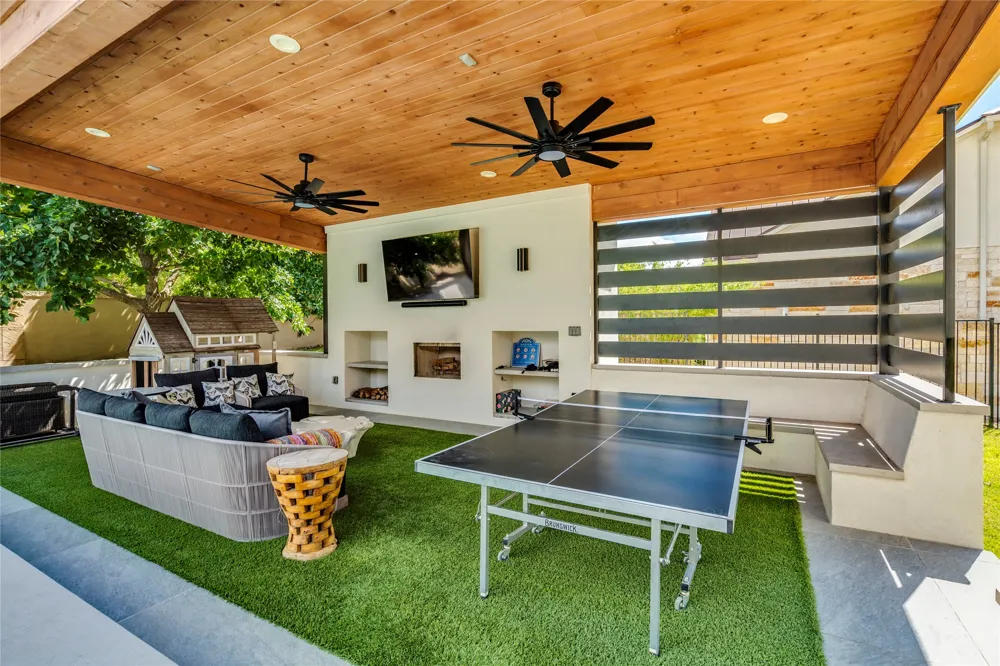 109 Bisset Court Austin, TX 78738