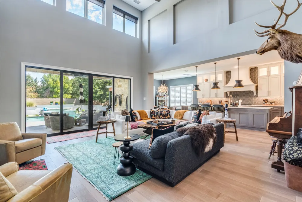 109 Bisset Court Austin, TX 78738