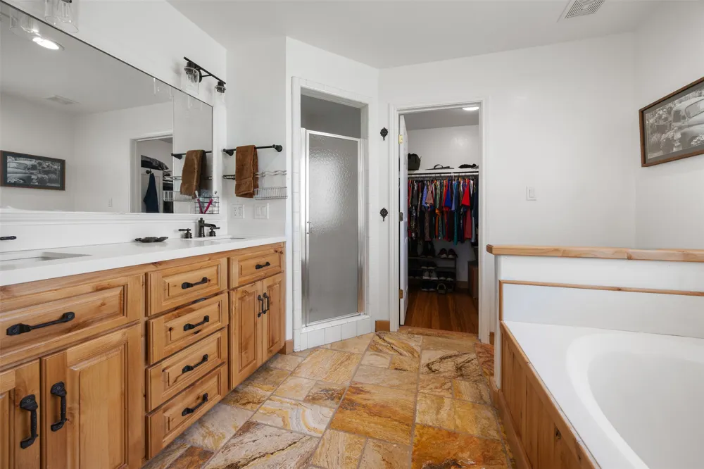 8 Deer Ridge Road Wimberley, TX 78676