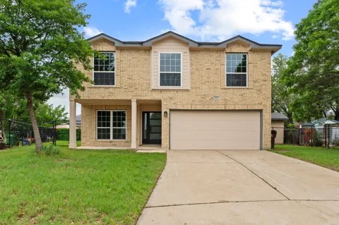 2600 Hill Street Cove