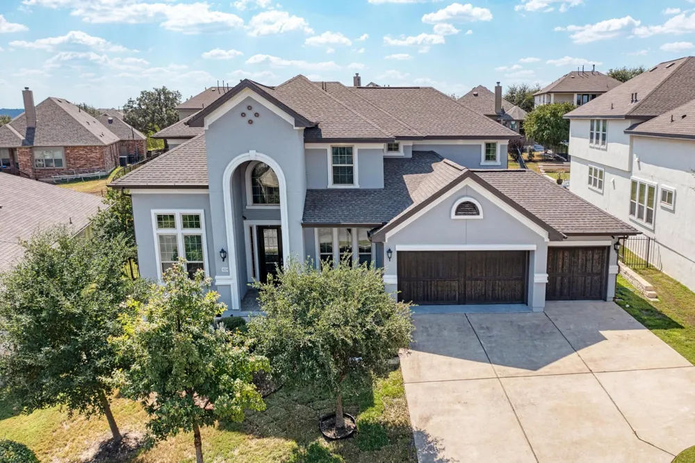 3229 Venezia View Leander, TX 78641