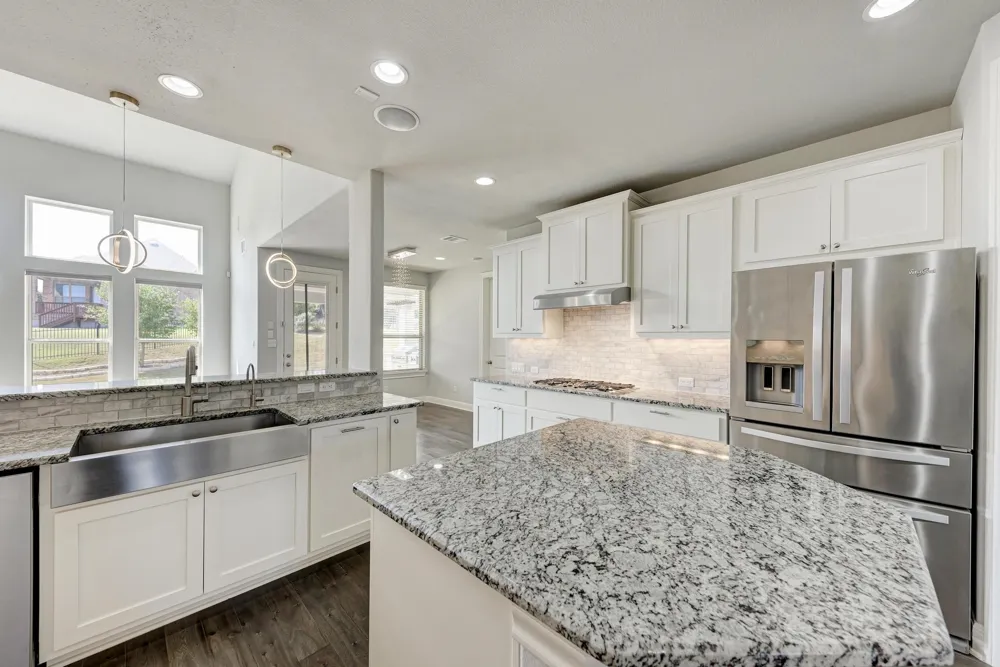 3229 Venezia View Leander, TX 78641