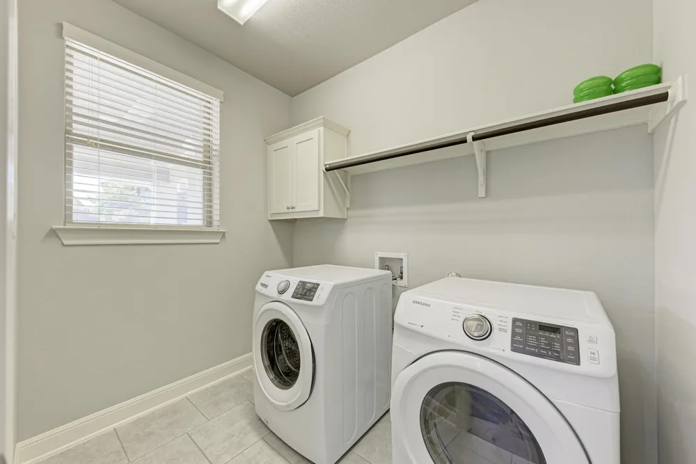 3229 Venezia View Leander, TX 78641