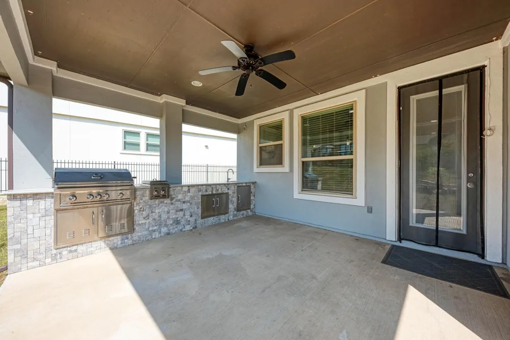3229 Venezia View Leander, TX 78641