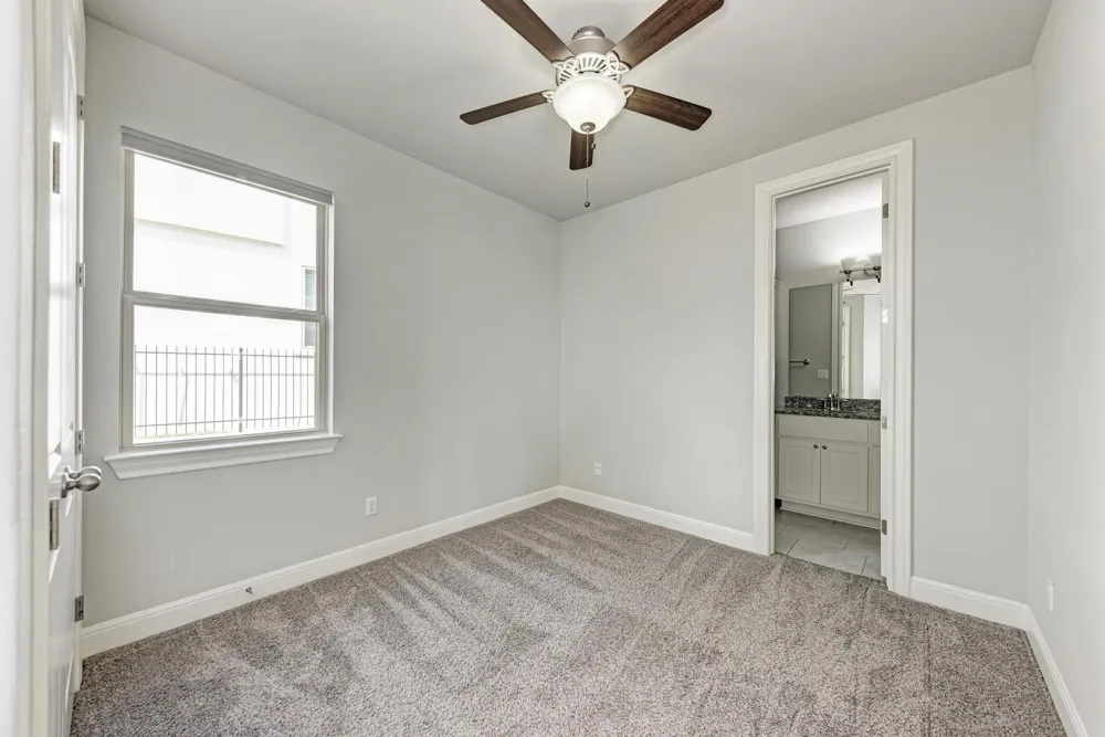 3229 Venezia View Leander, TX 78641
