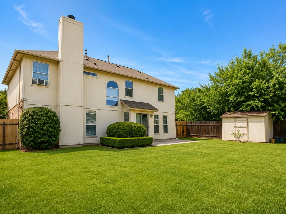 3919 Eagles Nest Street Round Rock, TX 78665