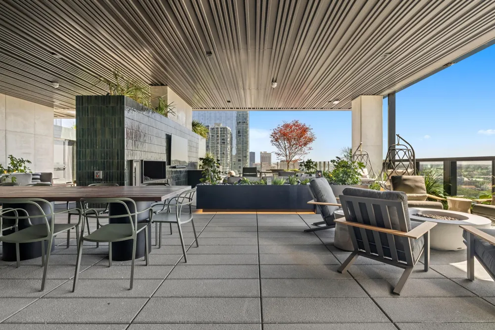 610 Davis Street #2712 Austin, TX 78701
