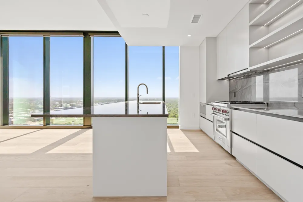 610 Davis Street #2712 Austin, TX 78701