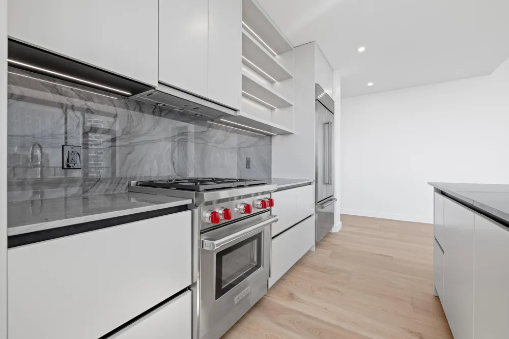 610 Davis Street #2712 Austin, TX 78701