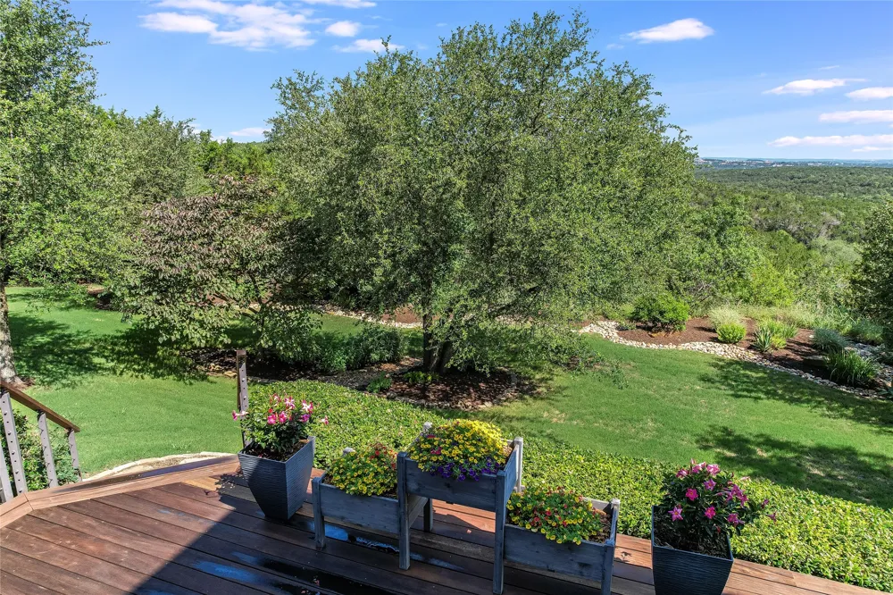 7733 Aria Loop Austin, TX 78736