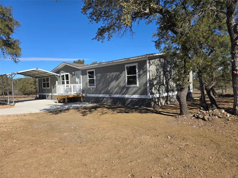 1702 Fox Foot Drive Horseshoe Bay, TX 78657