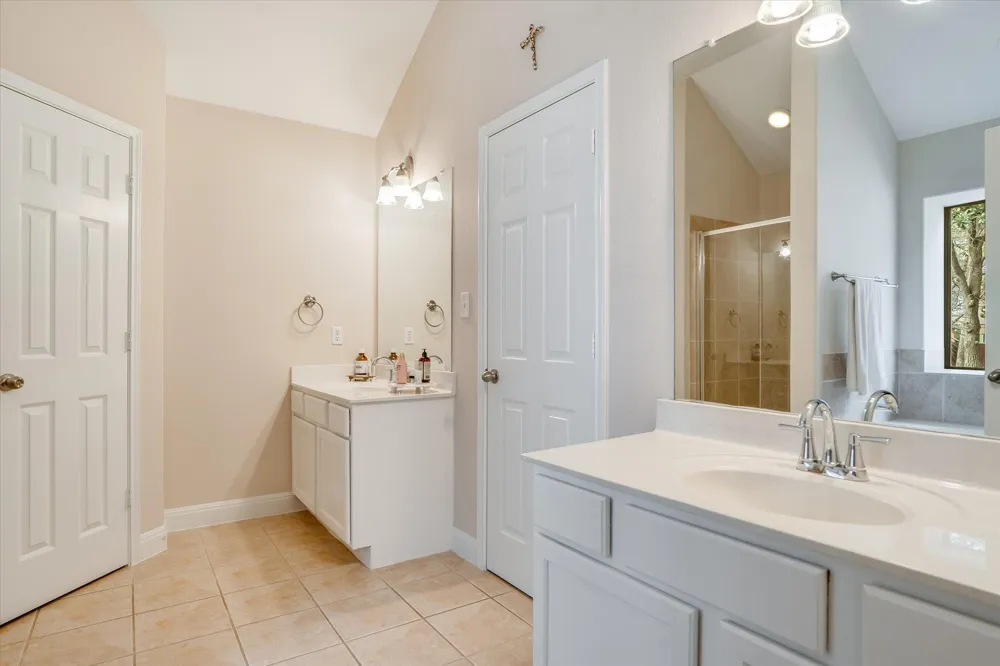 16 Serenade Circle Wimberley, TX 78676