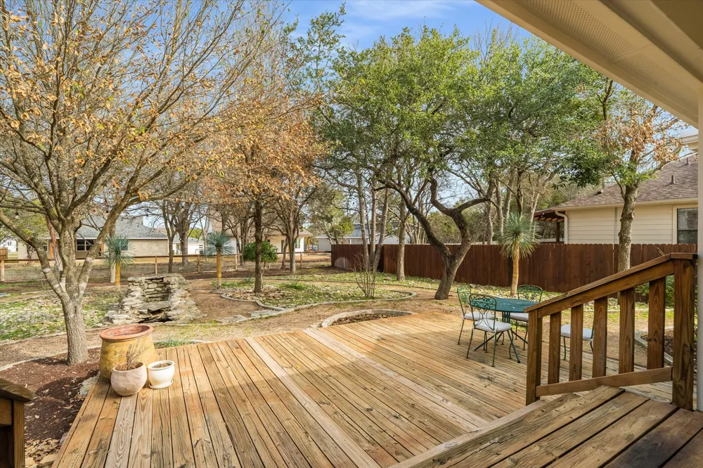 16 Serenade Circle Wimberley, TX 78676