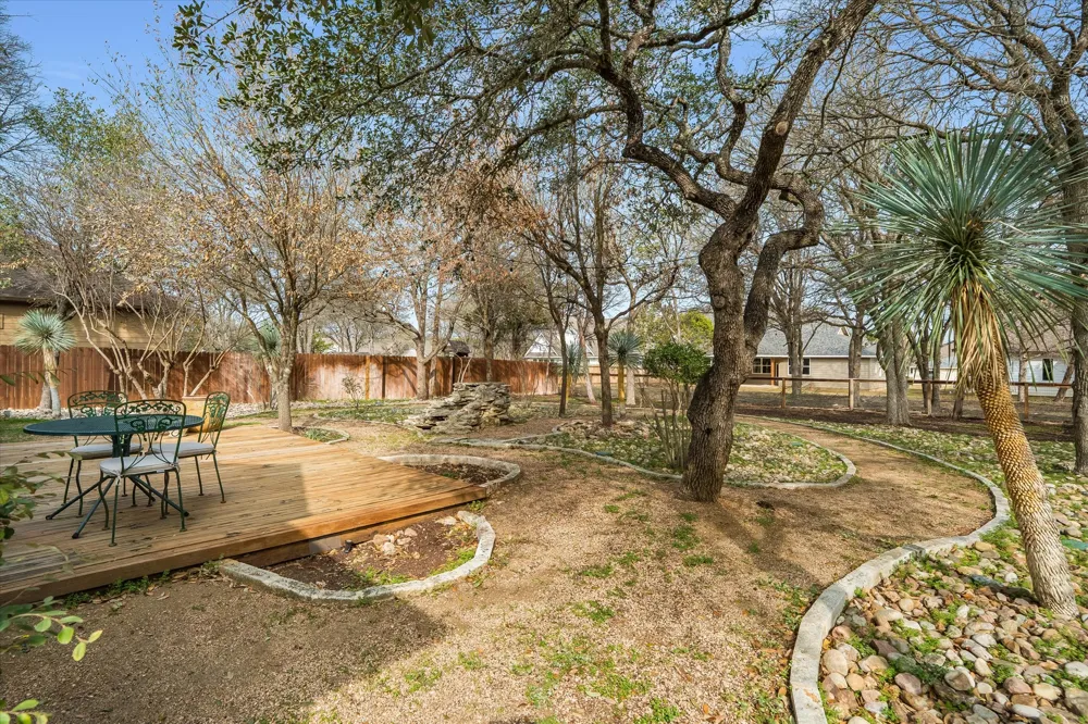 16 Serenade Circle Wimberley, TX 78676