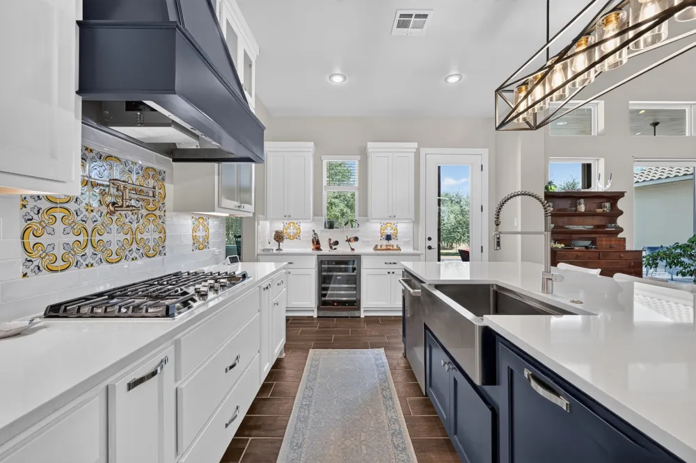 645 Strada Luca Florence, TX 76527