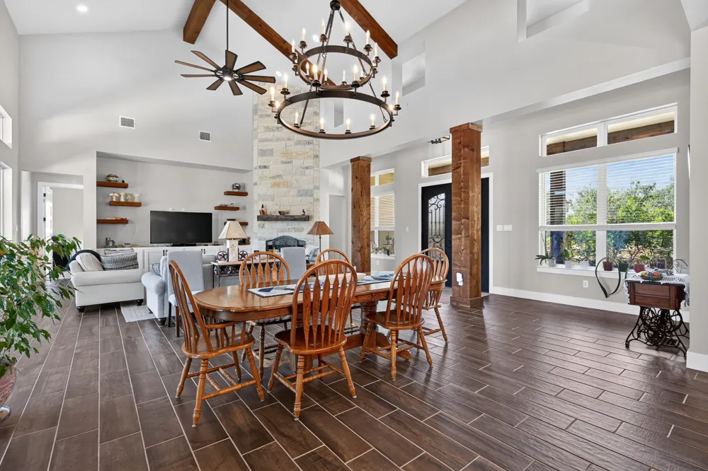 645 Strada Luca Florence, TX 76527