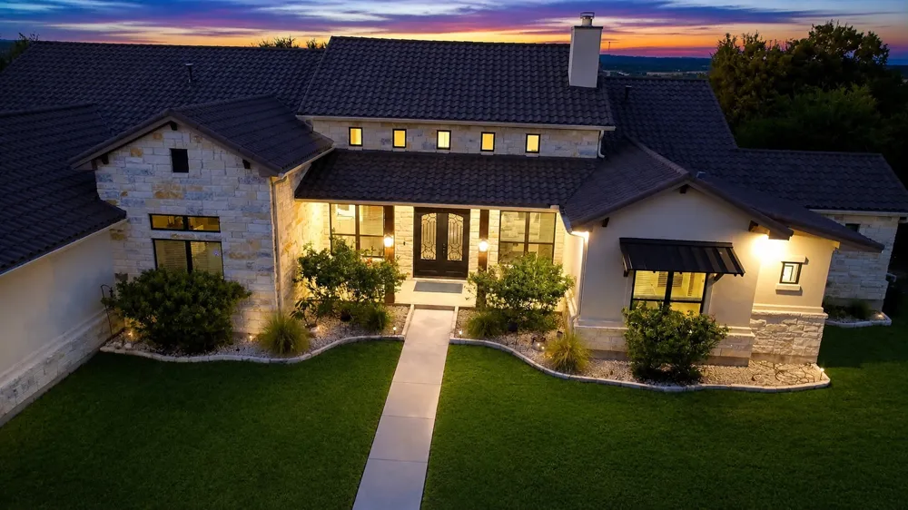645 Strada Luca Florence, TX 76527