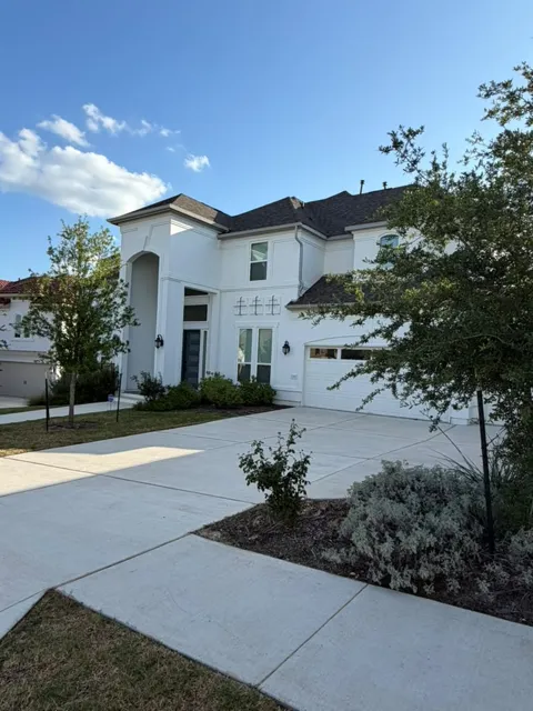 2313 Novara Trail