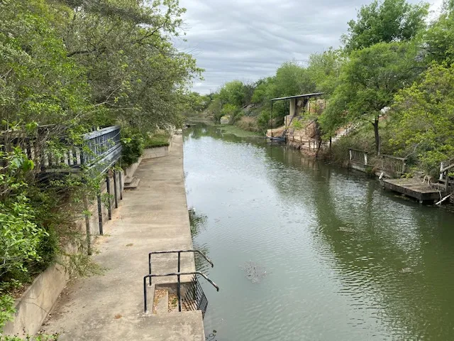 522 Circle Drive Sunrise Beach, TX 78643