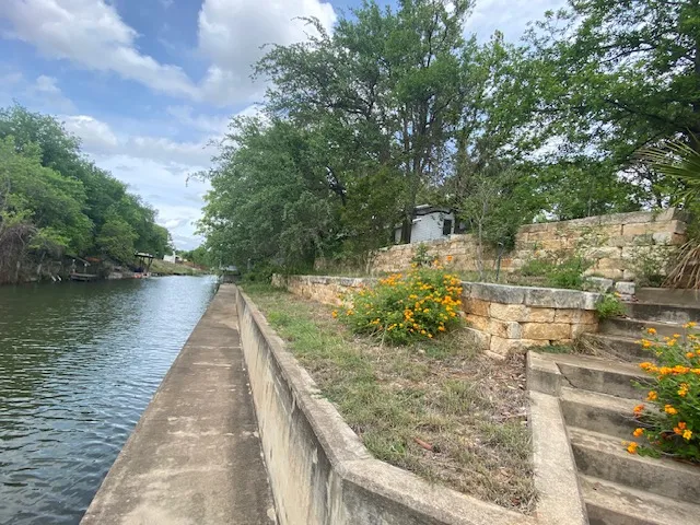 522 Circle Drive Sunrise Beach, TX 78643