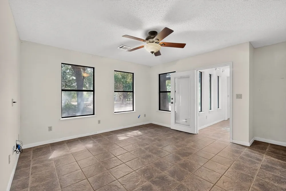 522 Circle Drive Sunrise Beach, TX 78643