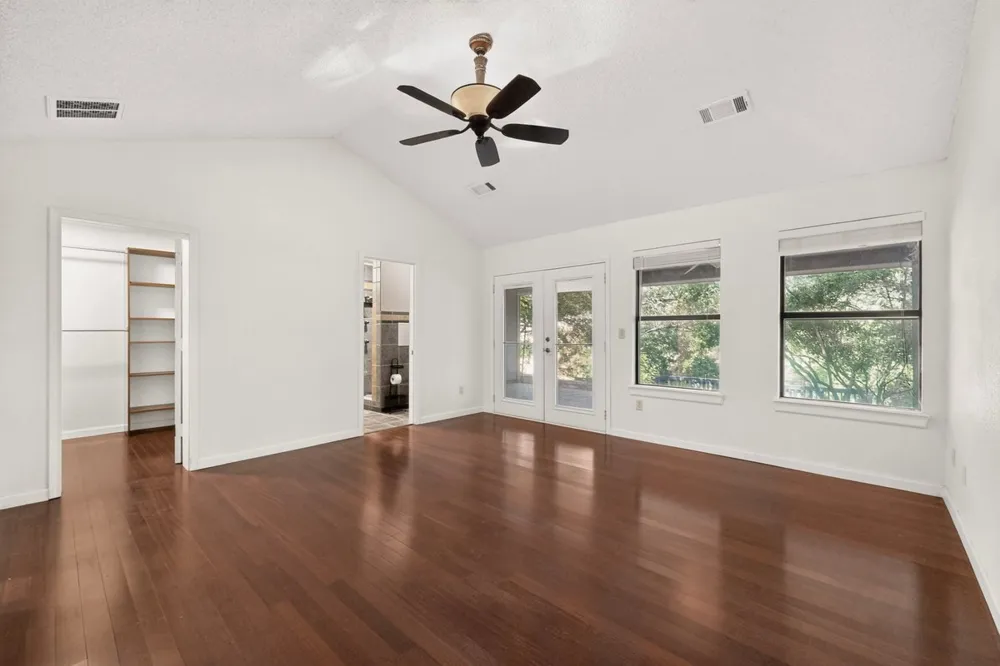 522 Circle Drive Sunrise Beach, TX 78643