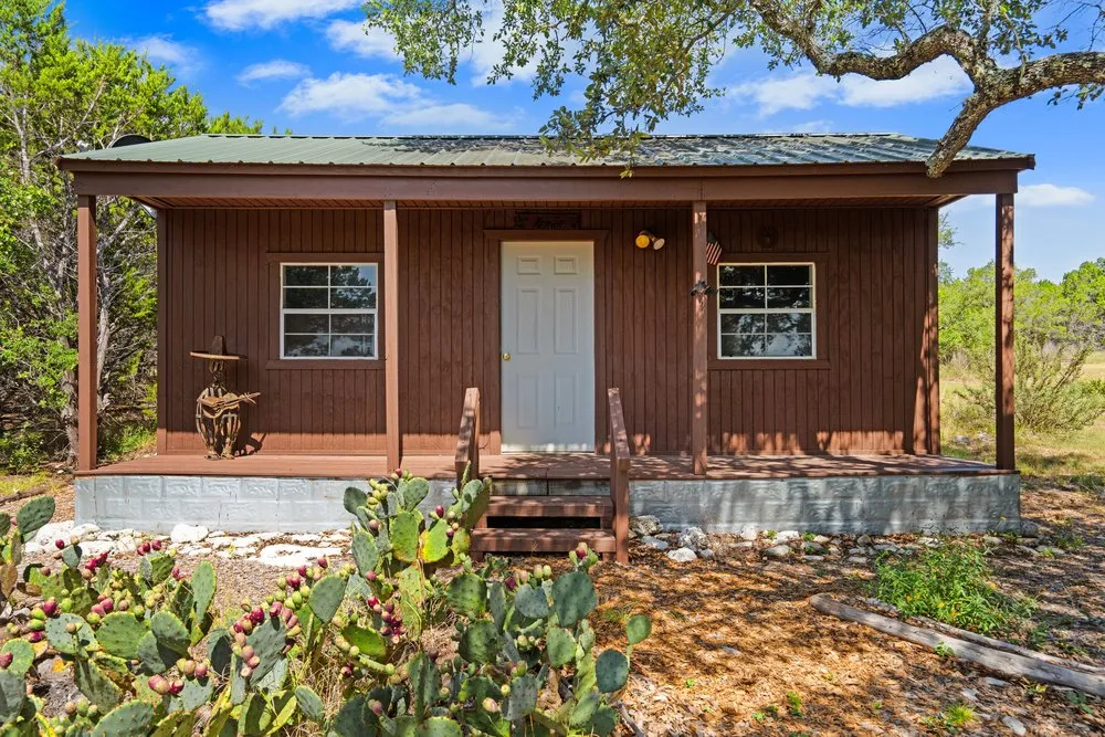2111 Stallion Springs Drive Fischer, TX 78623