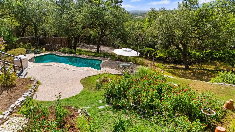 2111 Stallion Springs Drive Fischer, TX 78623