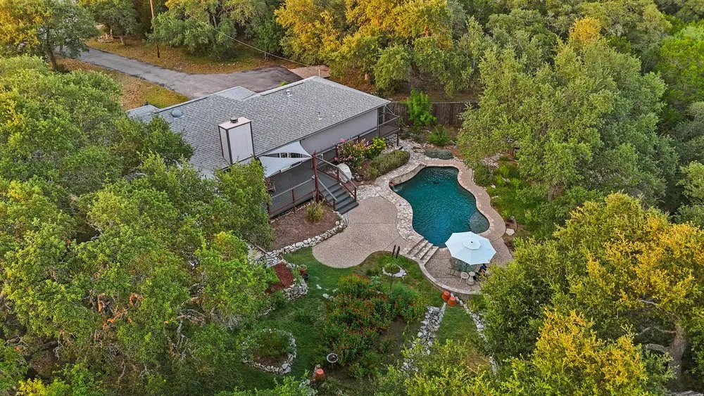 2111 Stallion Springs Drive Fischer, TX 78623