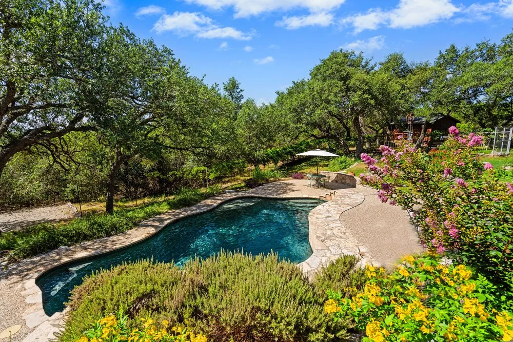 2111 Stallion Springs Drive Fischer, TX 78623