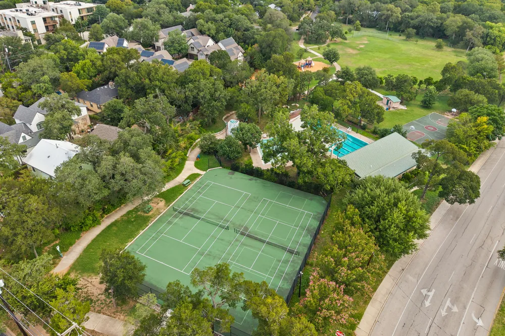 2208 Enfield Road #107 Austin, TX 78703
