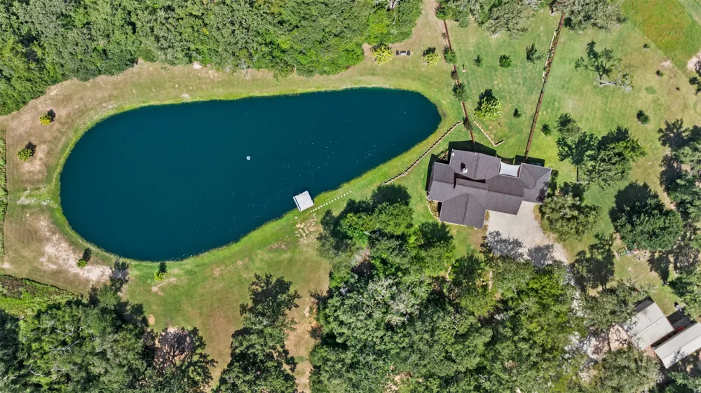 214 Private Road 7055 Milano, TX 76556