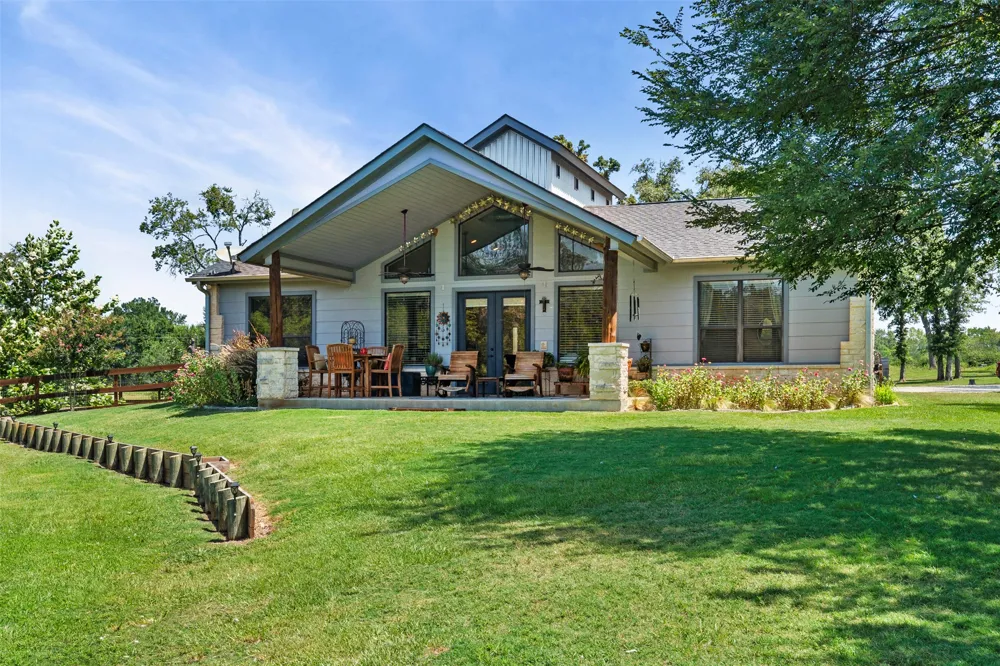 214 Private Road 7055 Milano, TX 76556